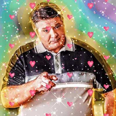 can we get some hands 🙏 in chat 🙏 for our georgeposters