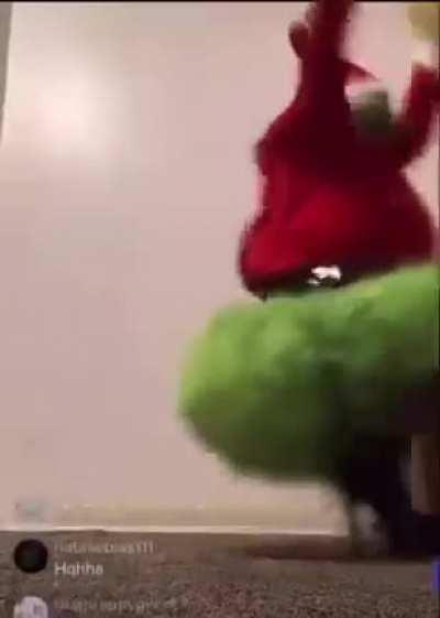 Sexy grinch twerking 🔞🔞🔞