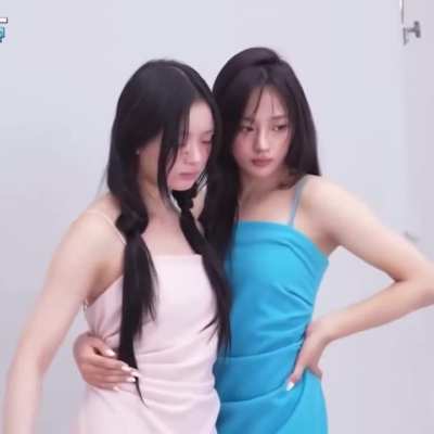 New Jeans- Minji & Hanni