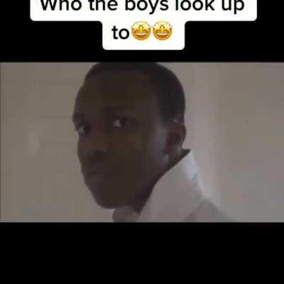 We do be lookin up to this fat neek 😪✊