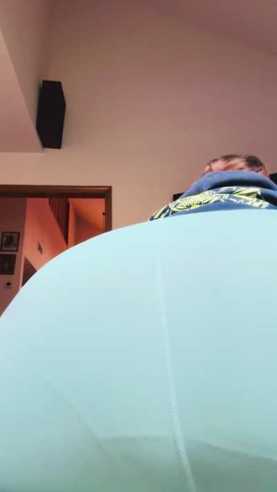 I bet you would love to be buried between my huge 210 pound cheeks as I spread them wide and sit on your face full weight while farting. 😈