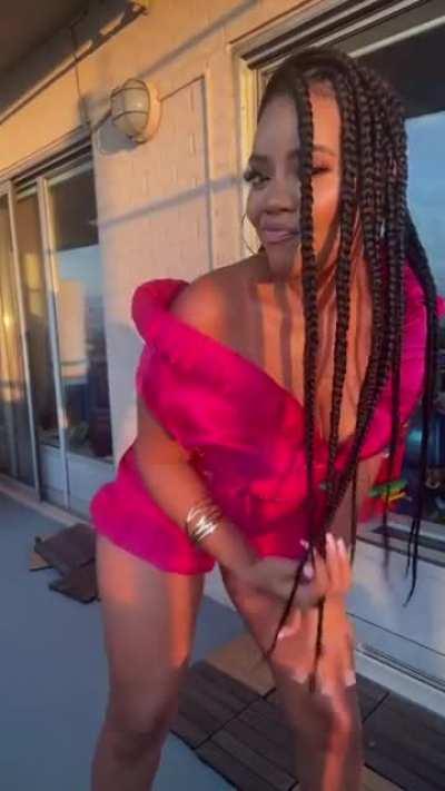 Spanish Mami Vibez 🔥