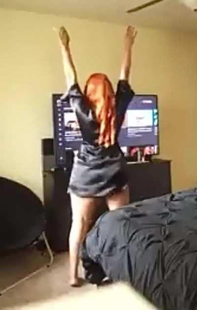 Do you like the way I throw that mf back?