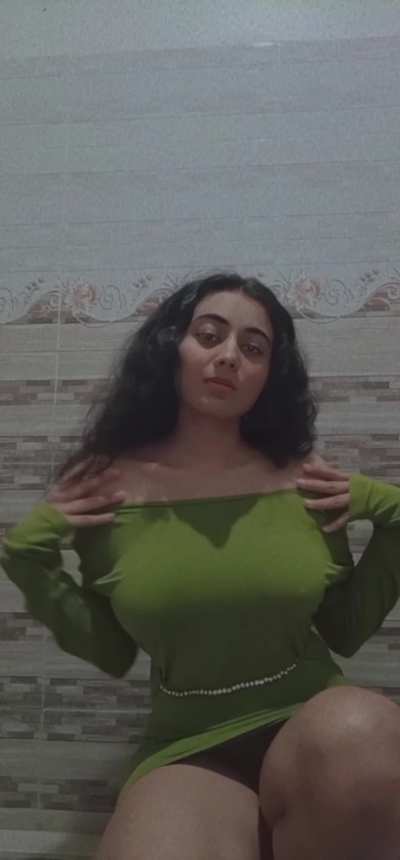 Hot indian girl teasing on video call 🤙