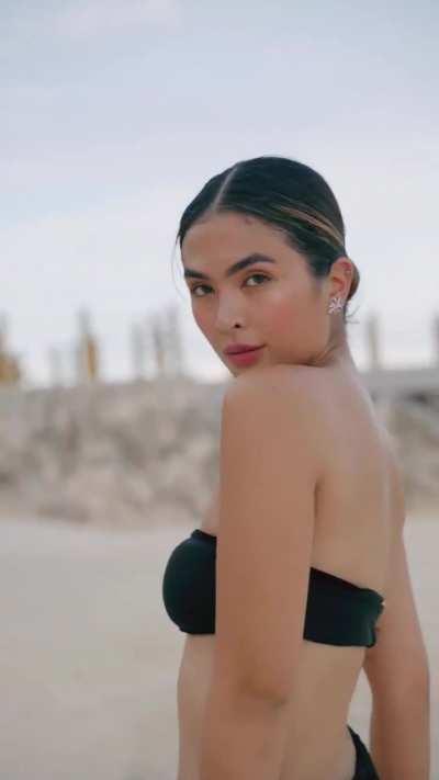 Sofia Andres 