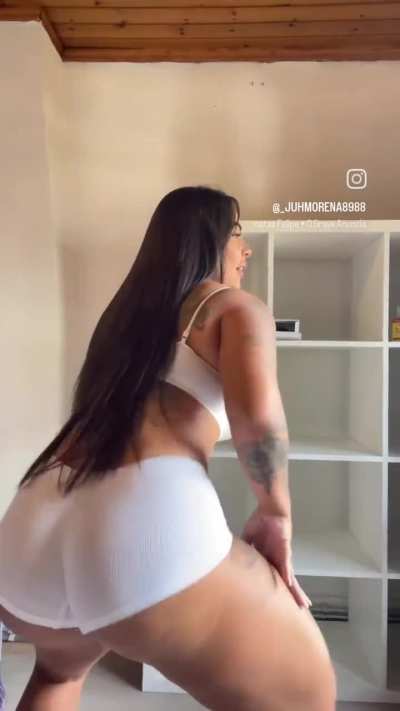 Juju Alves - @soyjujualves