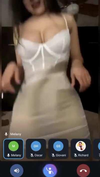 recién salido apenas hace unos min