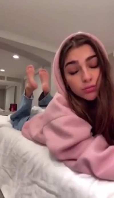 Feet always on display 