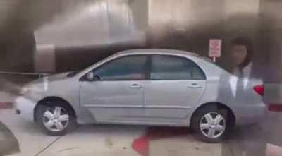 A 2008 Toyota Carolla