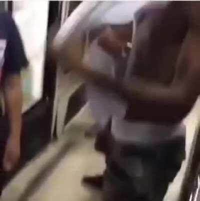 Kid is traumatized after guy threatens to r@pe his sister. (Watch until the end)