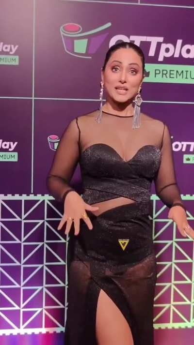 Hina Khan hottest thighs and legs + her beautiful feet
