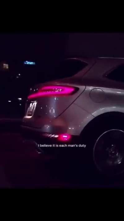 Jim Carrey acting like Rust and trolling Mathew Mcconaughey's Lincoln ad