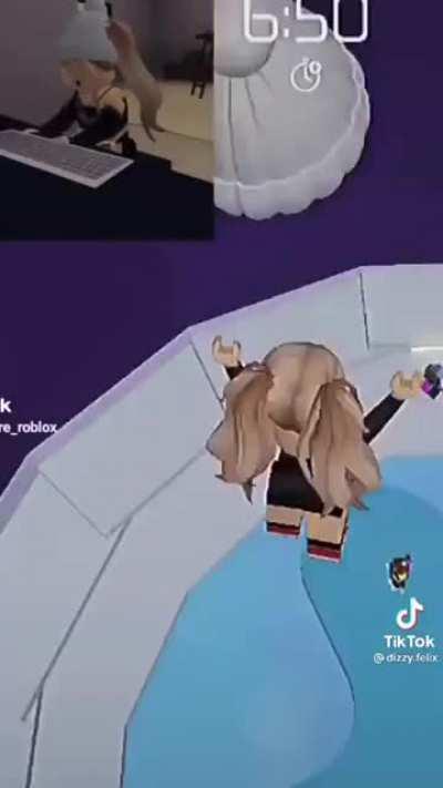 burası roblox 😎😎😎