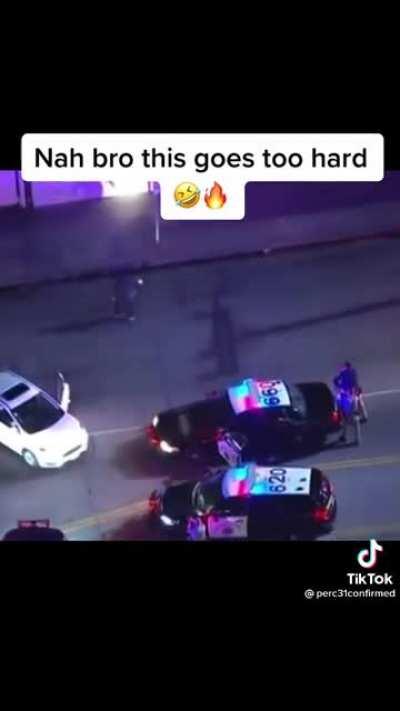 Nah bro was really getting sturdy while getting arrested