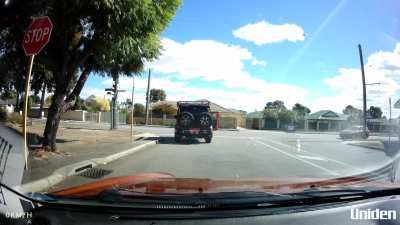 Angry 4wd guy tried to hit kid on ebike multiple times. Kalamunda, Australia