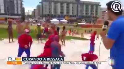 Spidermans group on the beach