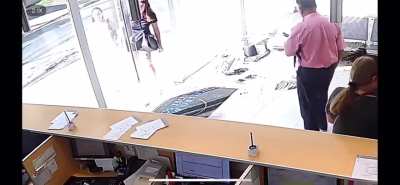 Tigre: Fue a un centro médico a hacerse una ecografía, le dijeron que no estaba anotada y estalló de bronca