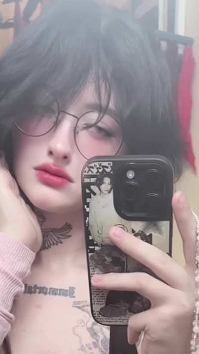 My mouth looks better when it’s busy.