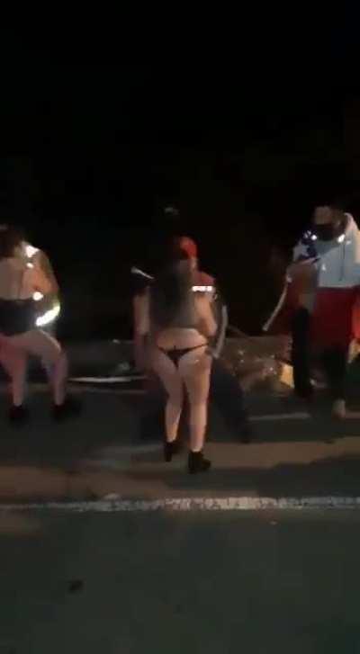 Super digna la forma de protestar