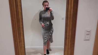 Passt wie angegossen würde ich sagen… YouTube Video irgendwas mit tätowierten Augenbrauen