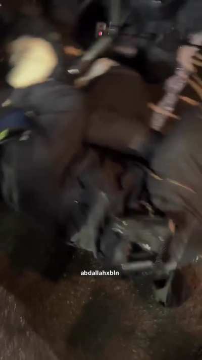 Demonstrator straight up takes down a Berlin police officer