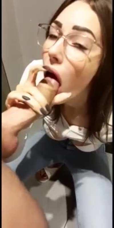 Sucking and Finishing Him in Toilet