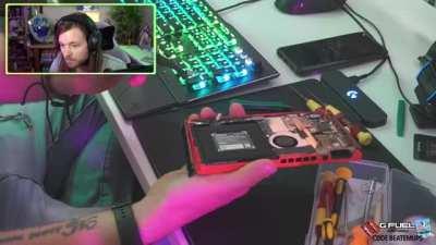 Sparkles of a dead soul ✨☠️