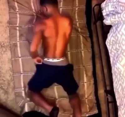 How yall niggas swear yall be to girls