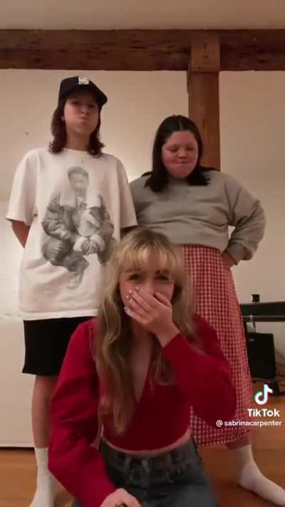 Sabrina carpenter tries not to laugh at cupcakkes alphabet 