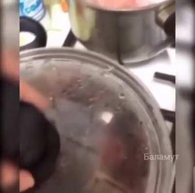 Не ходите девки замуж.