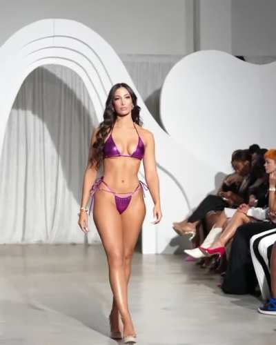 𝙋𝙖𝙪𝙡𝙞𝙣𝙖 𝘽𝙖𝙧𝙗𝙖𝙧