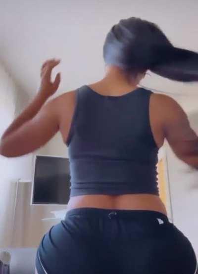 Rubi Rose is such a taste omg🤤🤤🤤