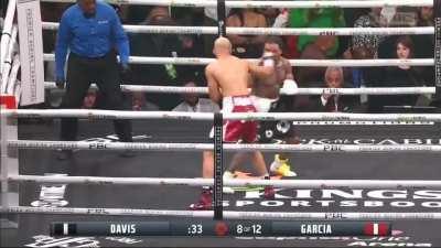 Road to Tank vs KingRy: Gervonta Davis makes Hector Garcia retire on his stool at the end of the 8th round