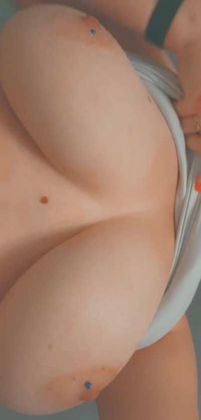 Setting them free 🤤😋