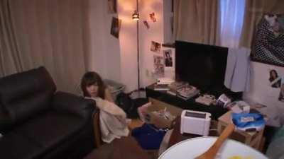 Does anyone wanna recreate this scene with me? I'll treat you real nice, promise.