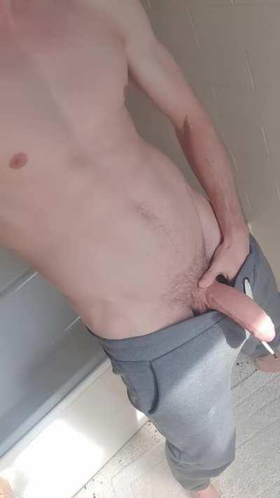 happy Friday y'all 😁