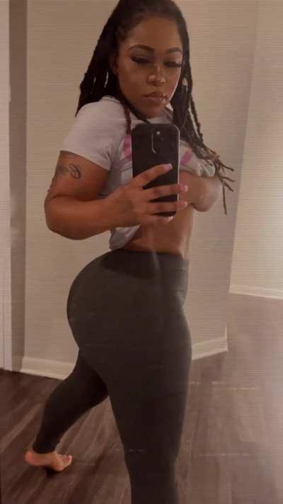 Everything slim but the ass