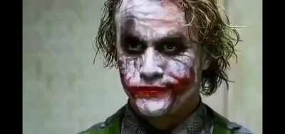 Desculpa, ta em inglês