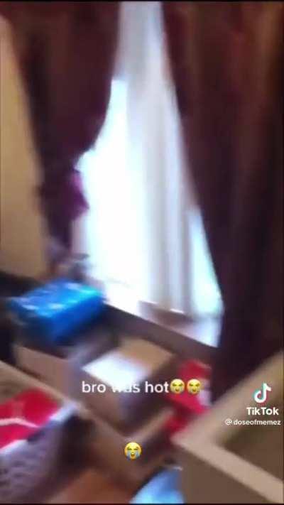 Ma it’s hot” 😭😭