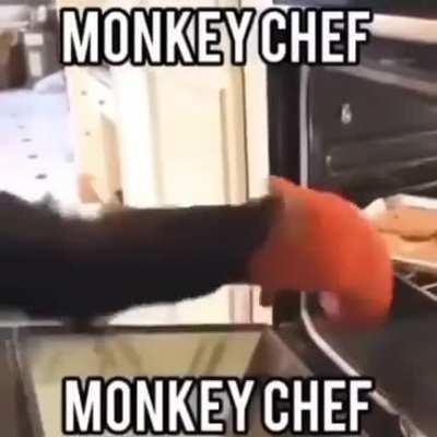 Fan de Moai cocinando, simplemente sorprendente