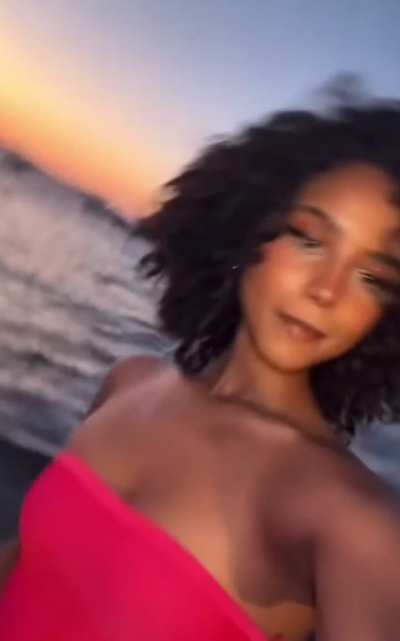 Es hermosa, como los atardeceres 😍✨