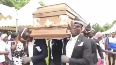 Coffin dance red dead online