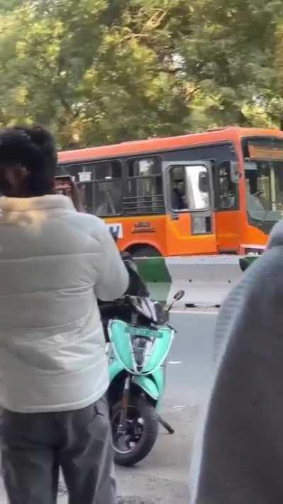 Avg. Delhi Bus Driver