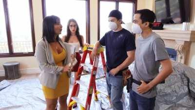 LaSirena is so hot, when she`s angry and speaks spanish