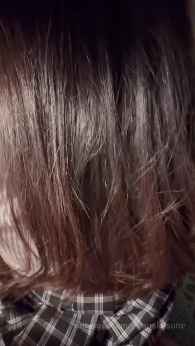 Riding dick with the windows open 😘