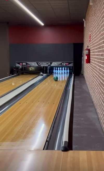 Bowling