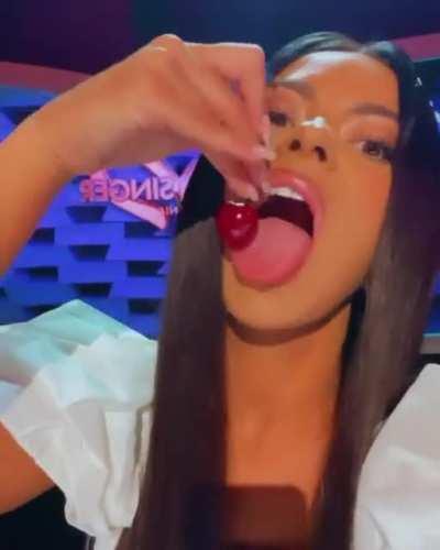 Well... This made me imagine something 🙊