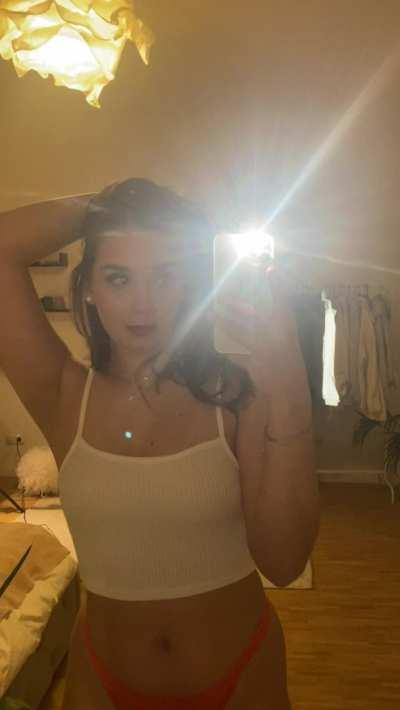 If even 5 guys like this, I'll celebrate and fuck myself 🙈