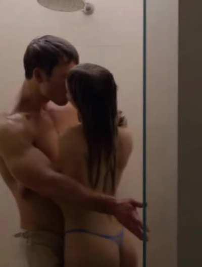 Sydney in Anyone But You (2023) - Trailer