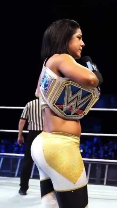 Her ass is championship level 🏆